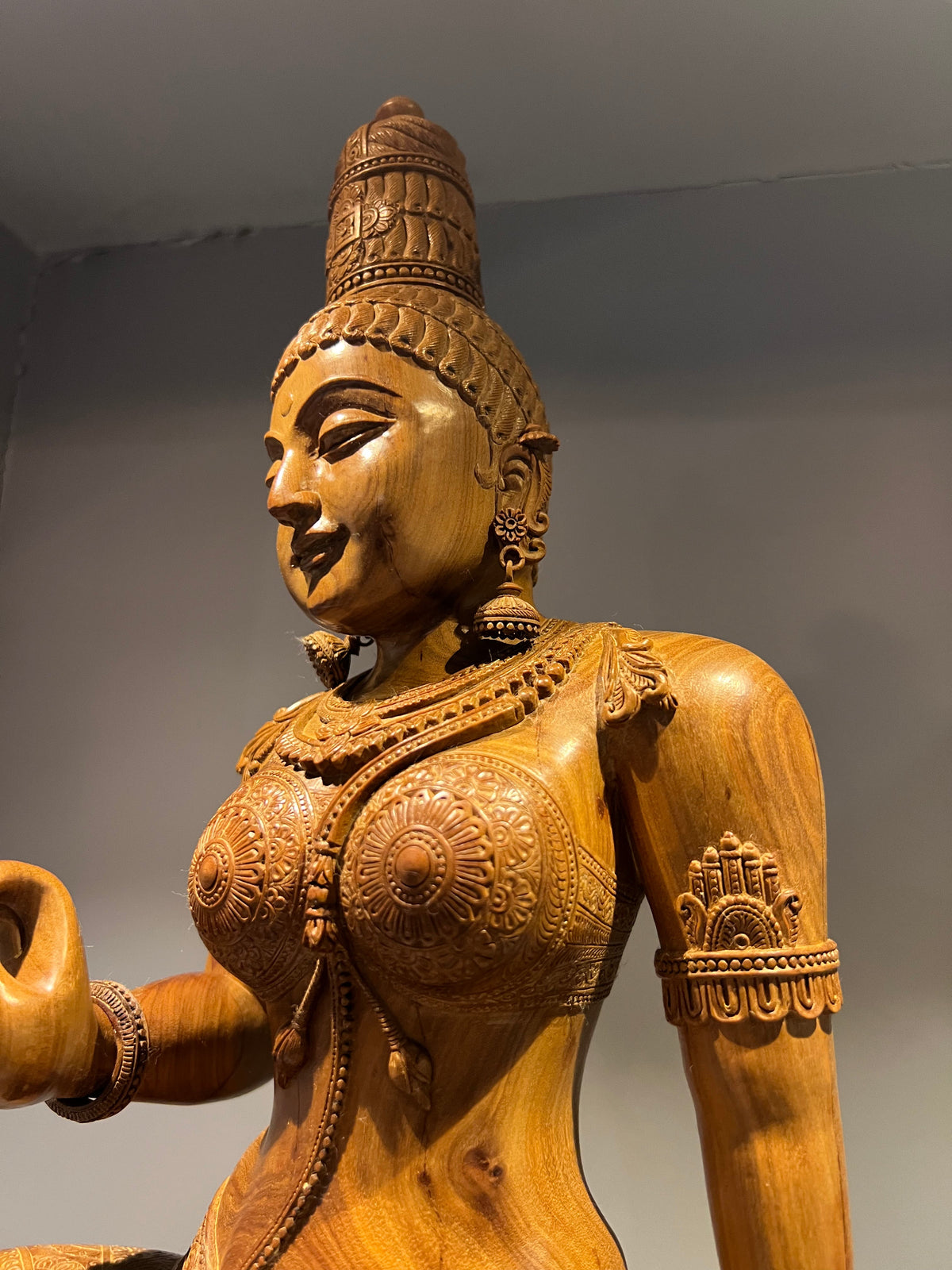 Sandalwood scupture of Devi Uma as Bhogashakti - Malji Arts