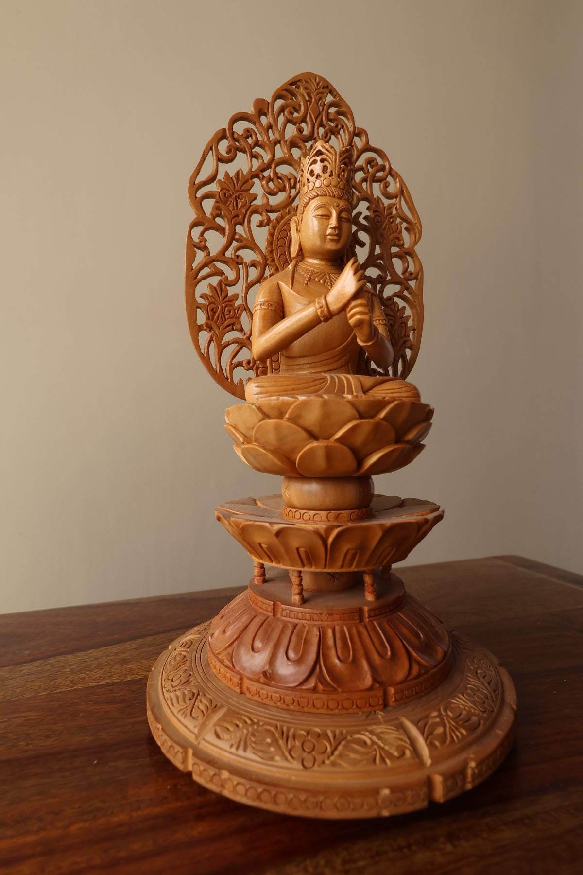 Sandalwood Vairochana Buddha the Supreme Transcendent Buddha