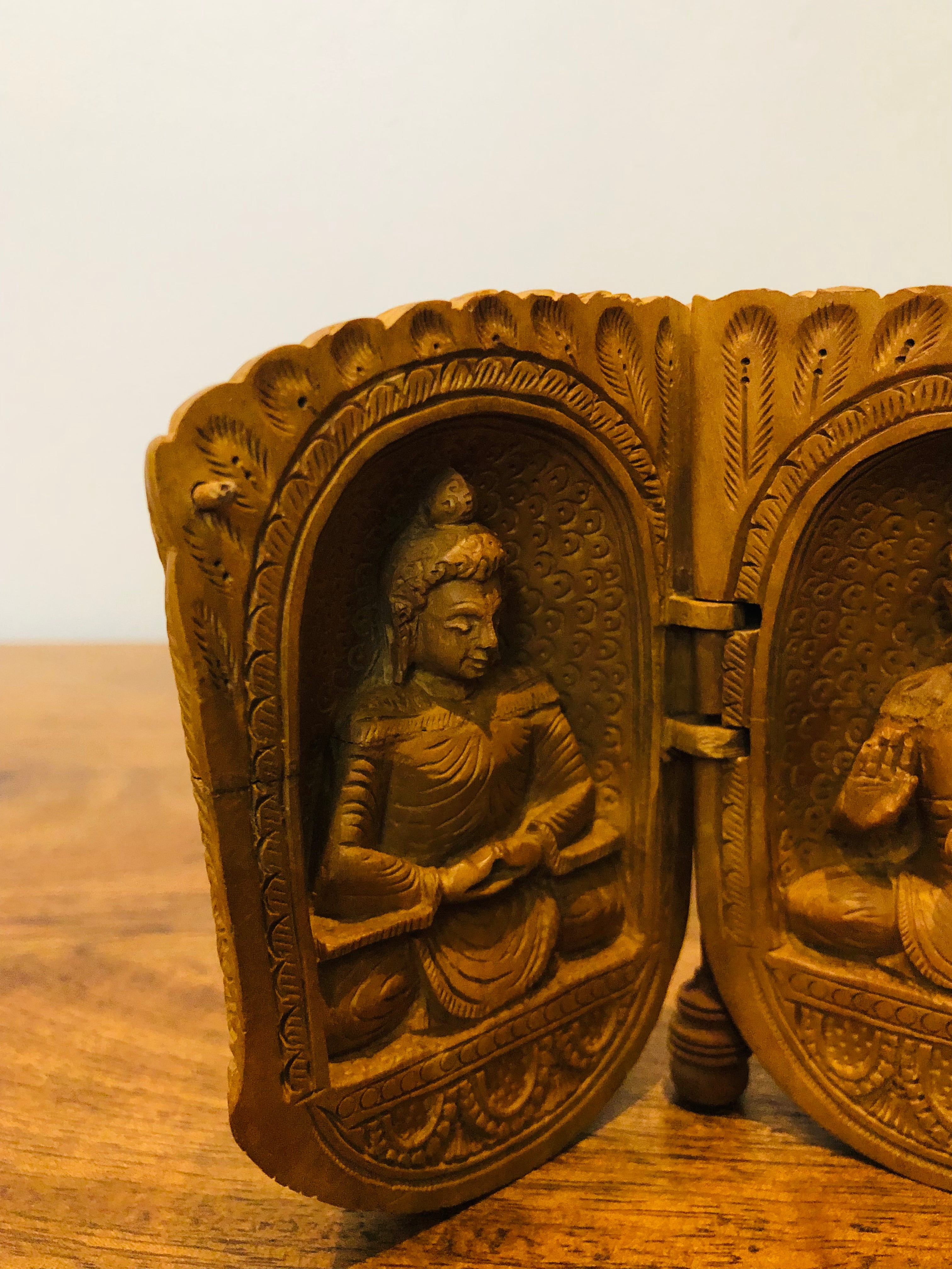 Sandalwood Shell