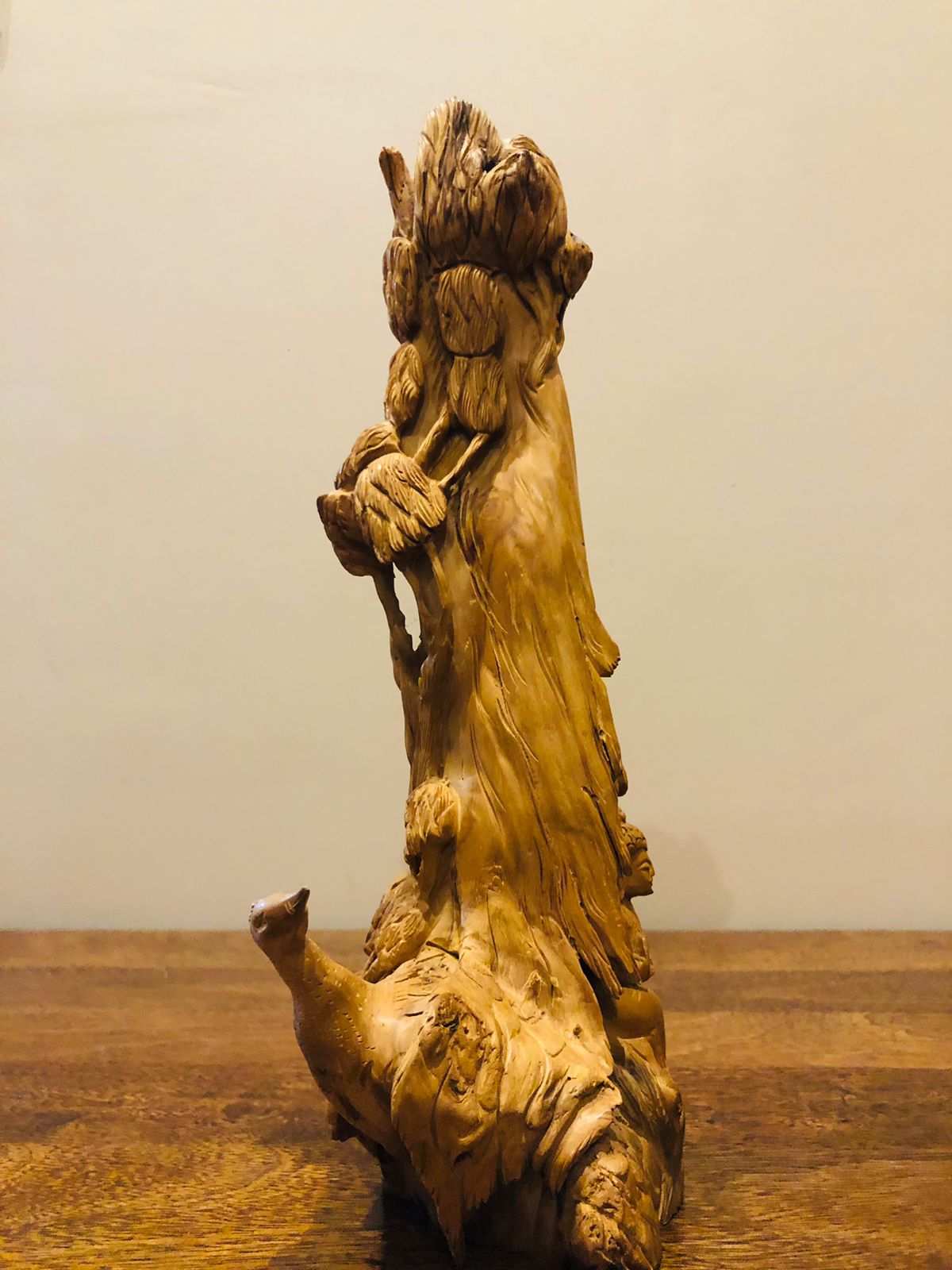 Sandalwood root carving