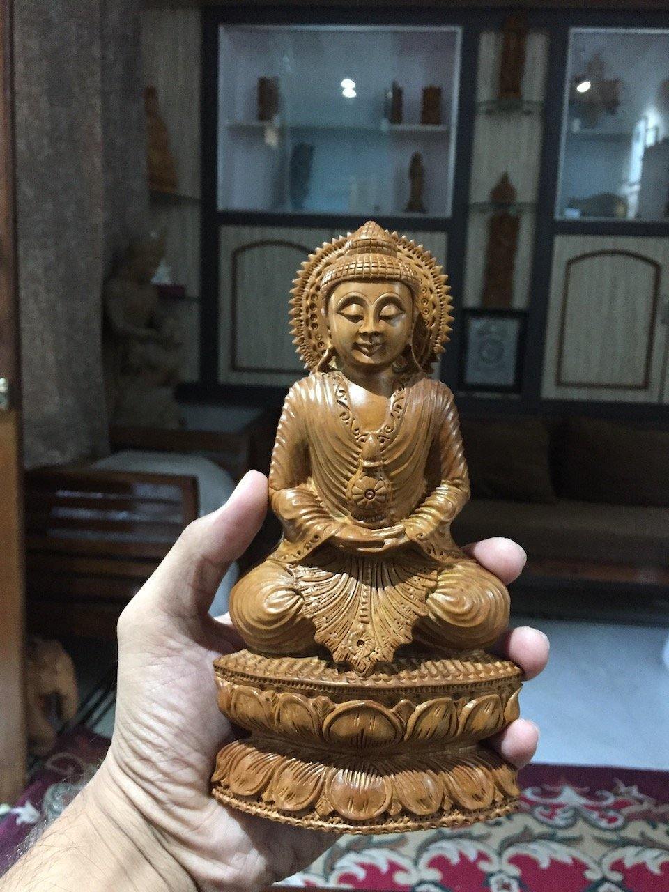 Sandalwood Beautifully Hand Carved Rare Meditation Buddha Statue - Arts99 - Online Art Gallery