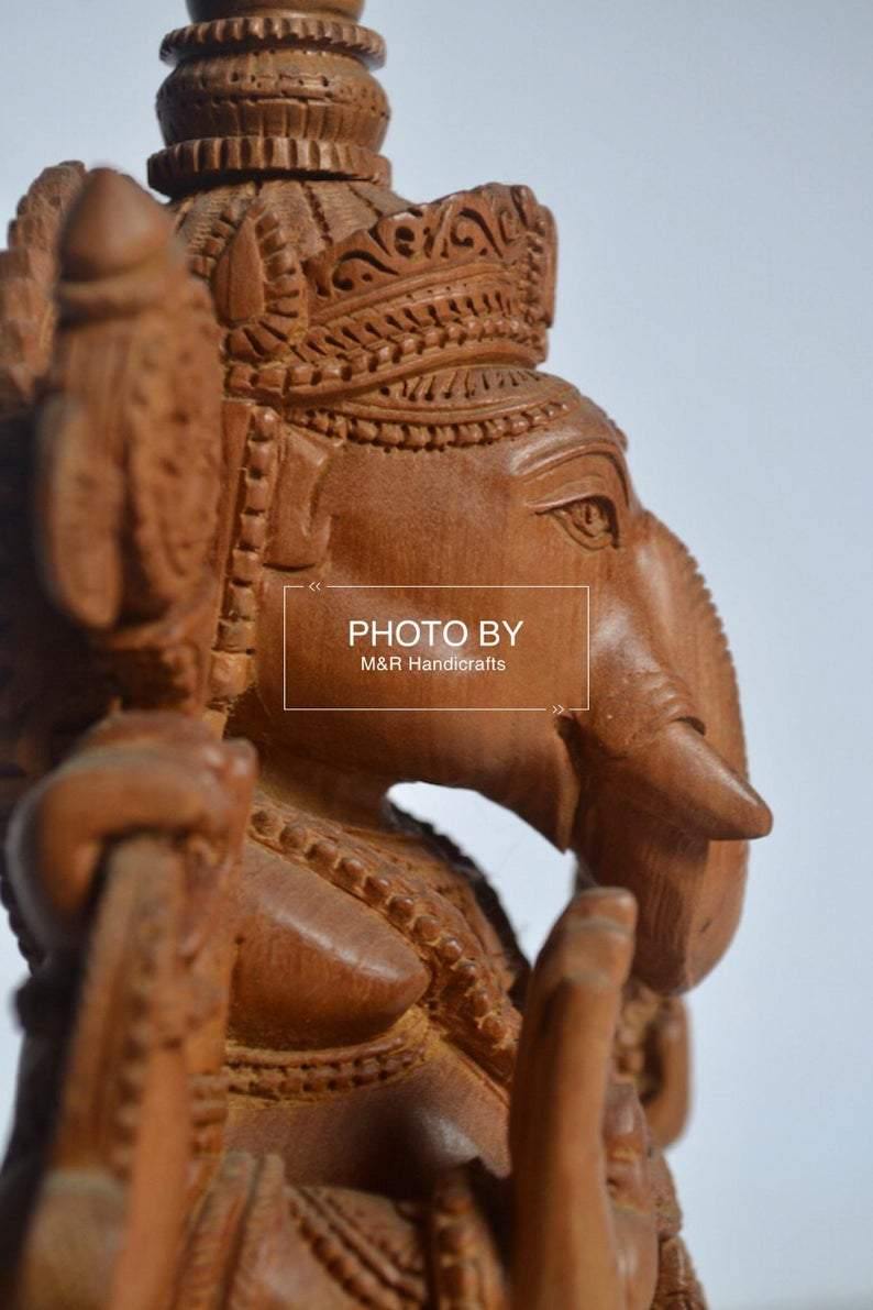 Sandalwood Beautifully Hand Carved Ganesha Sitting Statue - Arts99 - Online Art Gallery